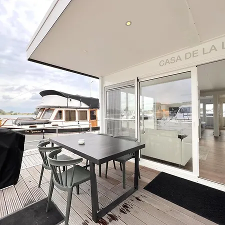 Botel Casa De La Luz