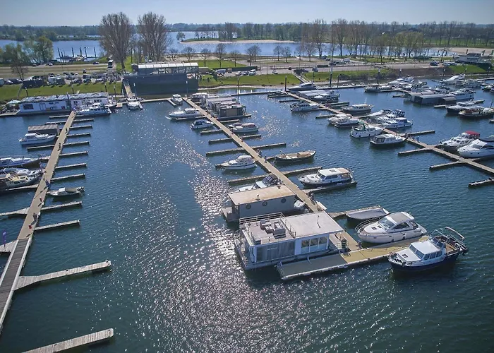 Casa De La Luz Kerkdriel